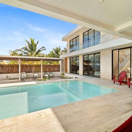 Beachfront Coco Modern Designer House By Peninsula Stays San Crisanto Exterior photo